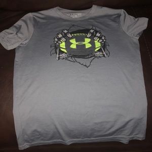 Youth UA shirt dri-fit